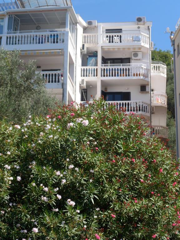 Milocer Apartment Sveti Stefan Luaran gambar